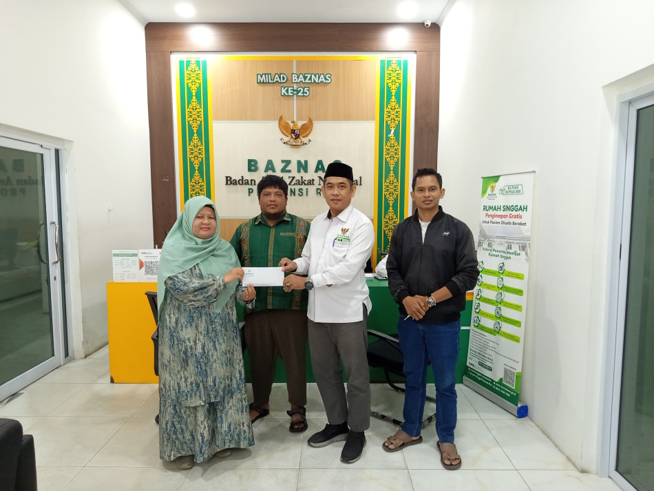 IAI Diniyyah Pekanbaru Serahkan Partisipasi Program Ramadan kepada BAZNAS Provinsi Riau