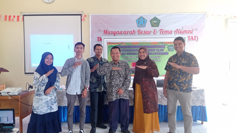 Review Kurikulum Prodi Pengambangan Masyarakat Islam