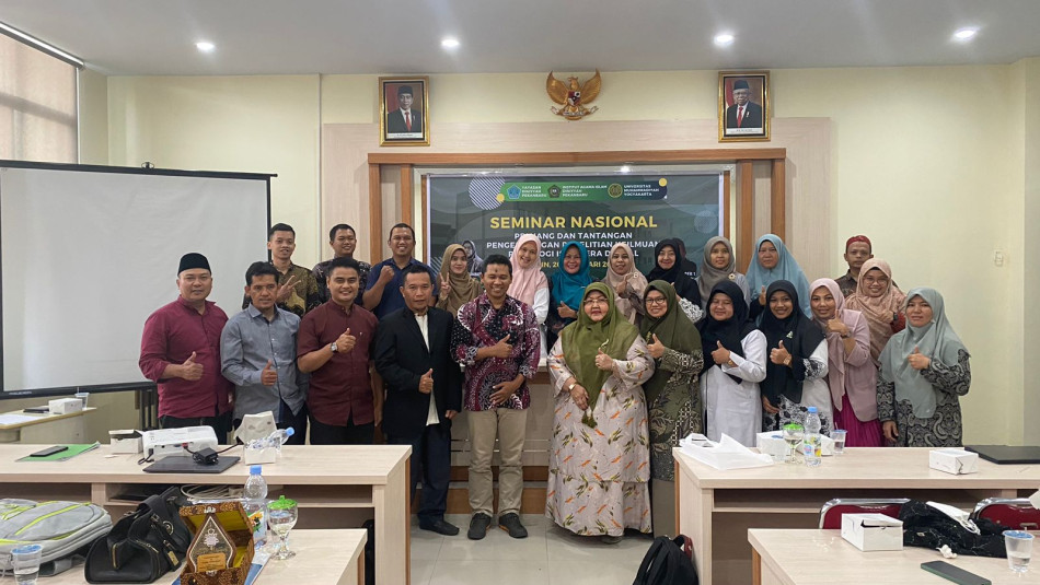 Seminar Nasional IAI Diniyyah Pekanbaru dan Universitas Muhammadiyah Yogyakarta